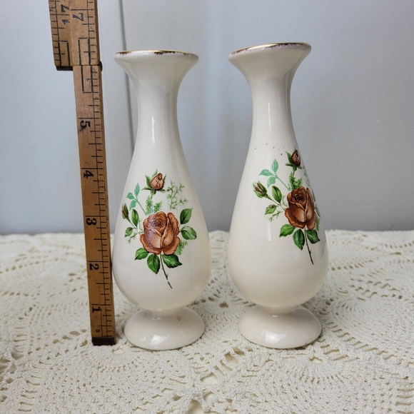 Vintage Decor Bundle Crock Letter Holder Vases Crochet Doilie - Picture 11 of 16